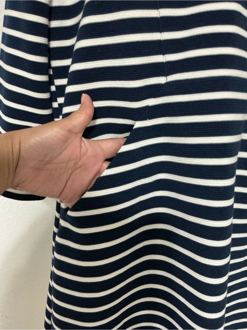 EUC Boden Bronte Ottoman Navy White Stripe Knit Midi Dress Pockets US 12R - Picture 7 of 15